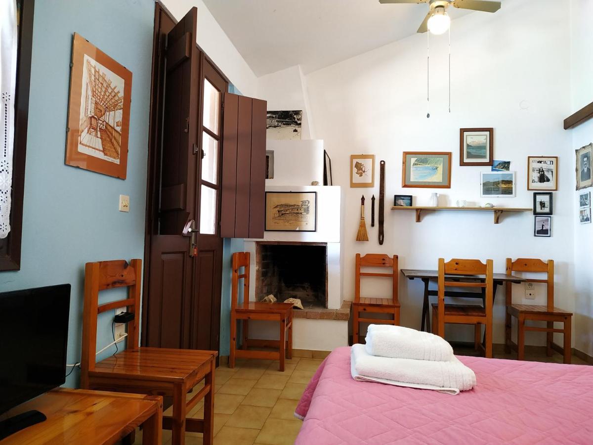 Fetsis Apartments Áyios Nikítas Buitenkant foto