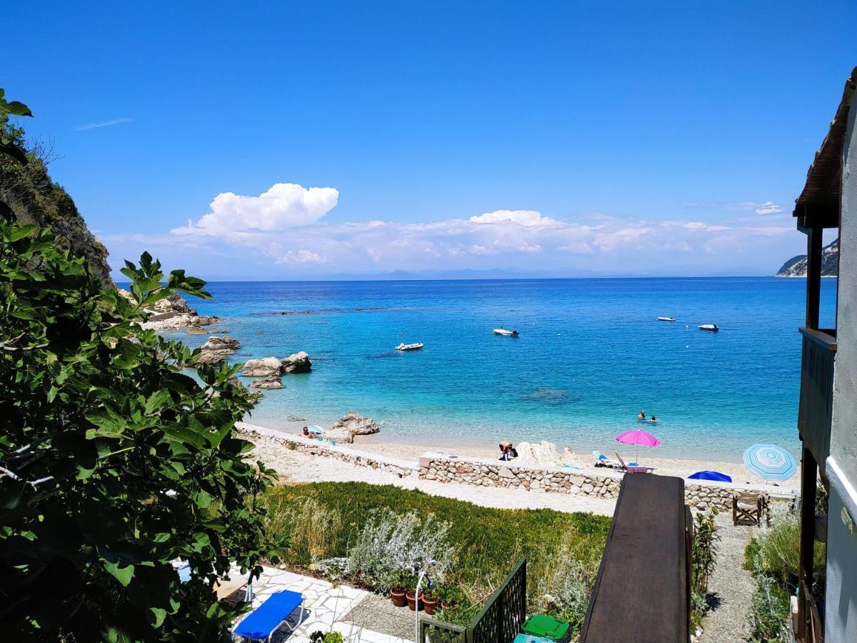 Fetsis Apartments Áyios Nikítas Buitenkant foto